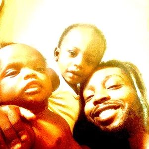 Meet your Posher, Charles